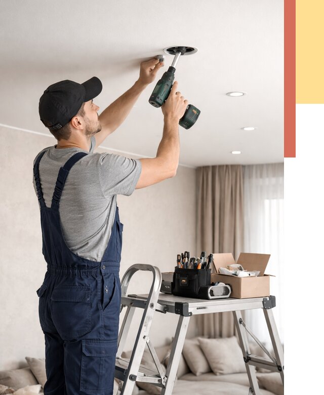 Установка и монтаж точечных светильников в натяжной потолок в Воркуте от 1851 руб. | ОТДЕЛОЧНИК-Врк